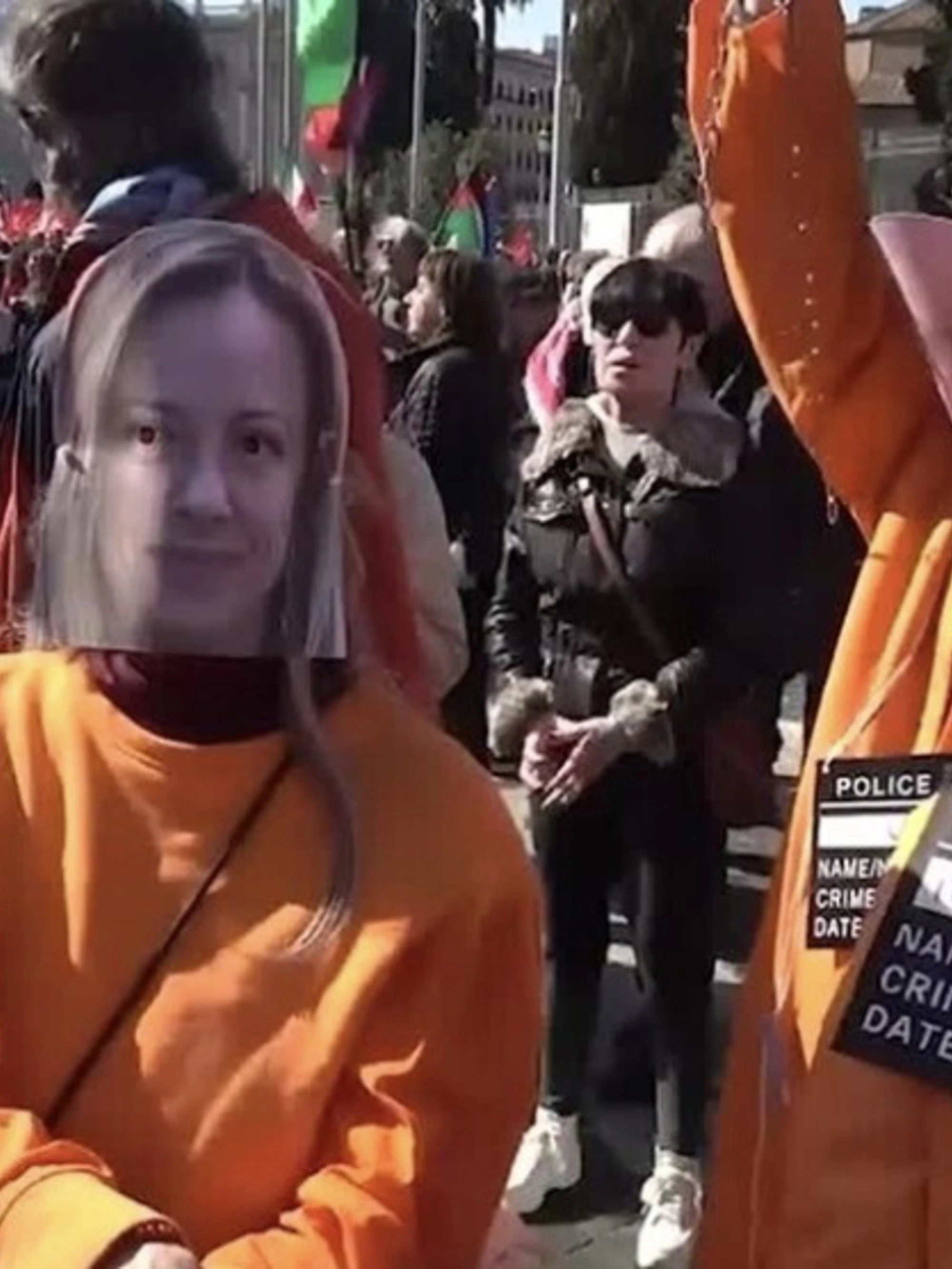 L'avversario è il partito anti-Occidente