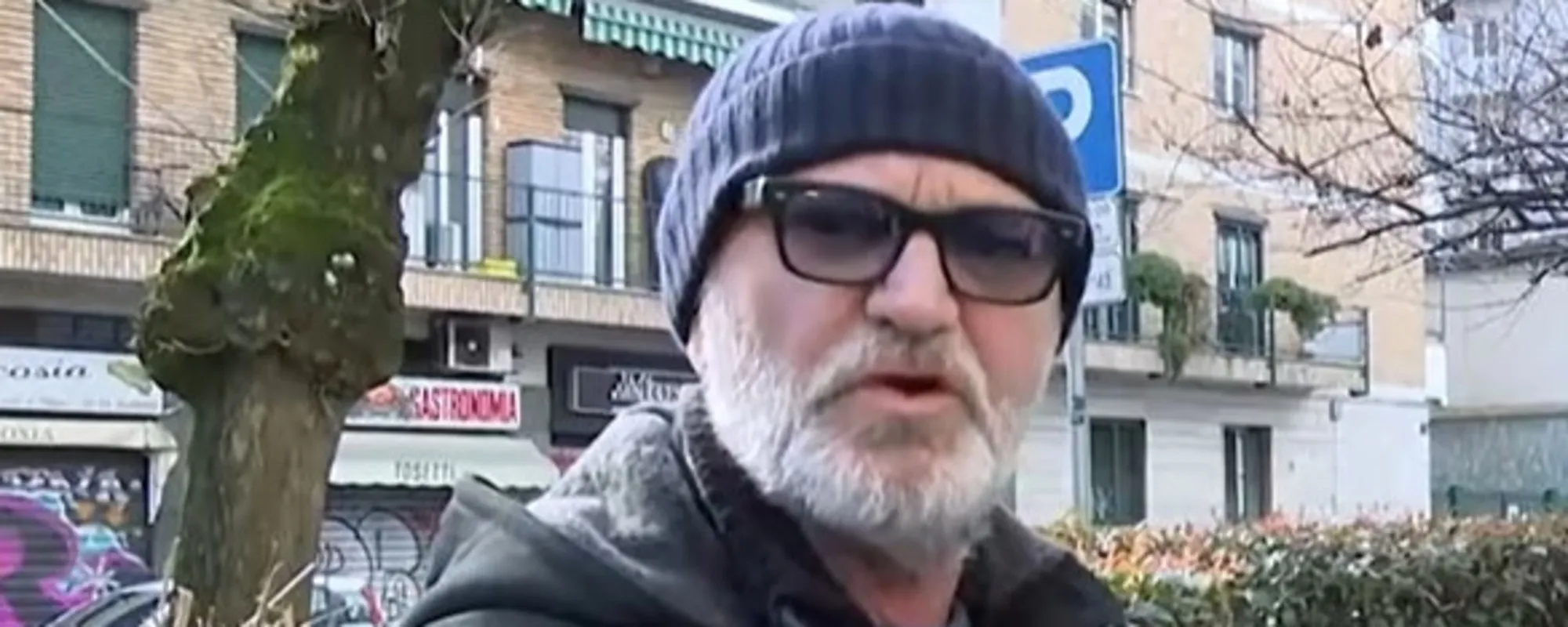 "Ormai di estrema destra", Pucci umilia i compagni <span style="color: rgb(153, 0, 0);">Video</span>