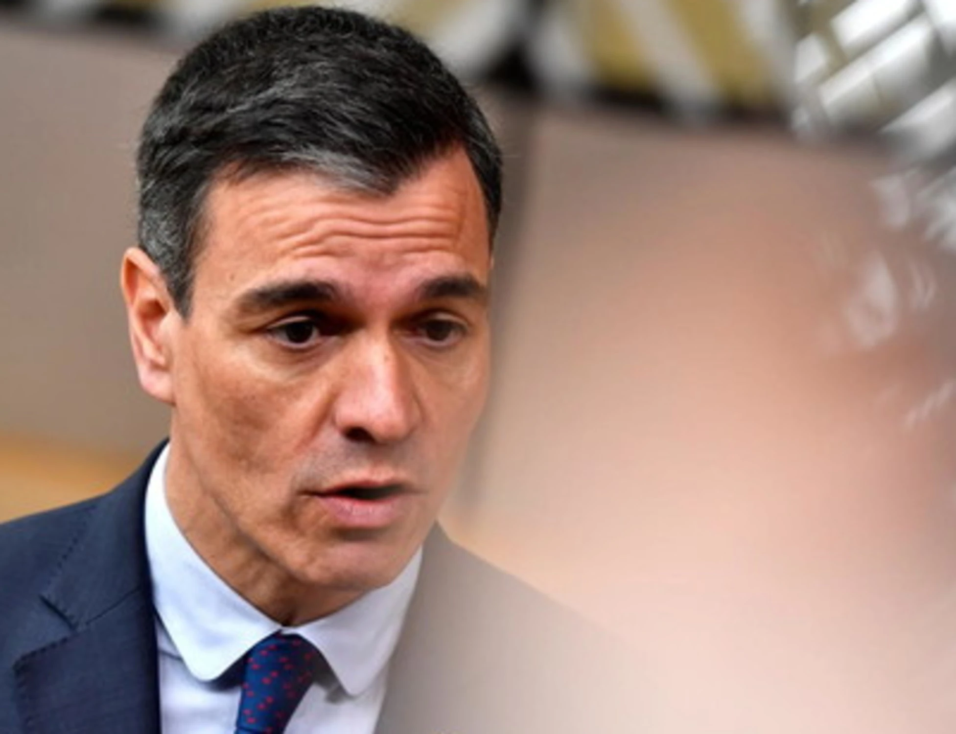 Pedro Sanchez e gli altri: gli idoli rossi perdono sempre