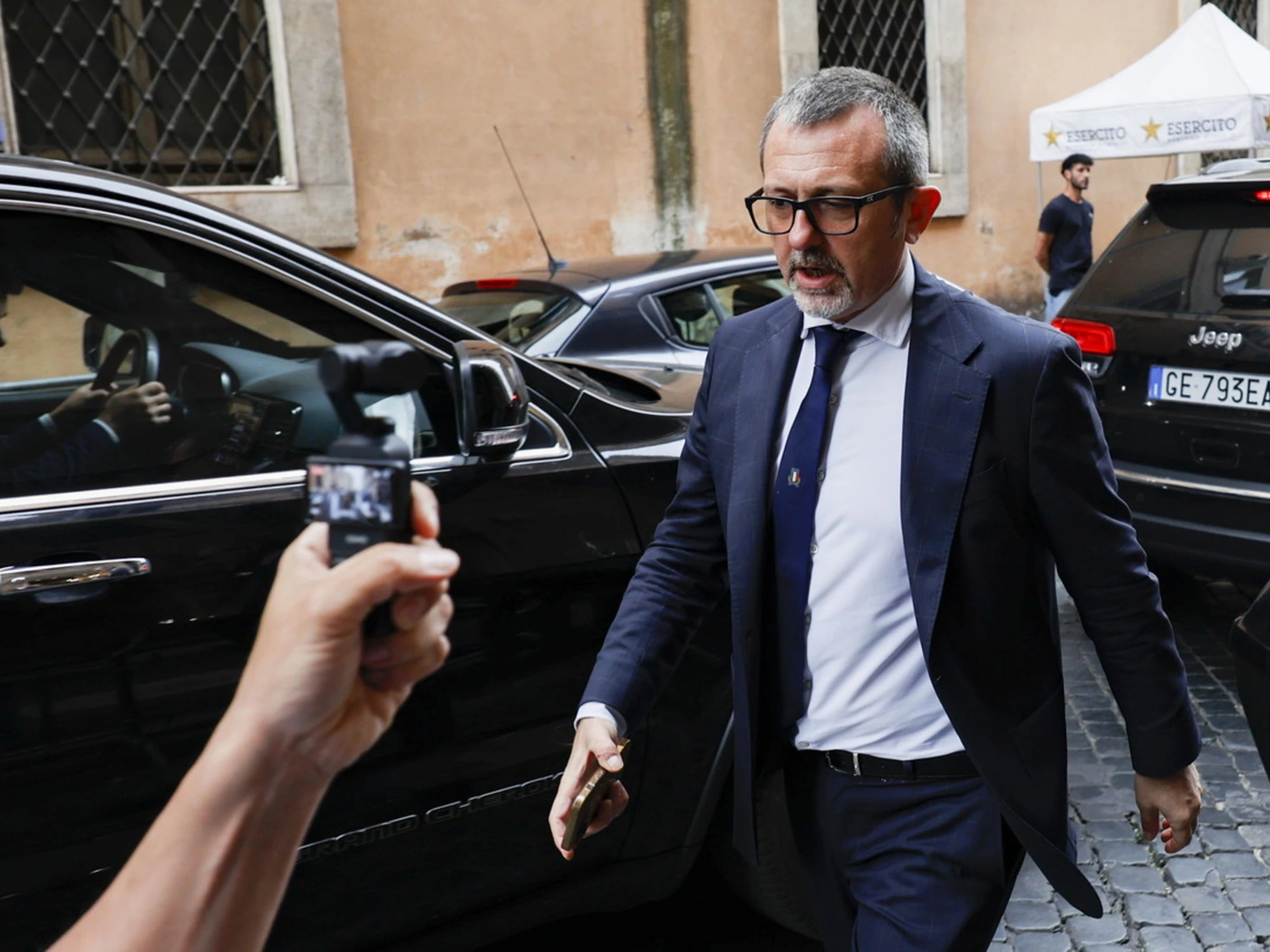 &quot;Smentiti&quot;: Delmastro picchia duro sulla sinistra
