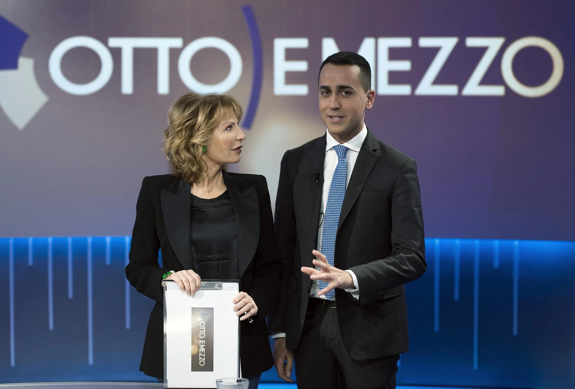 Luigi Di Maio da Lilli Gruber: "Matteo Salvini umiliato da Silvio Berlusconi, presto un forno si chiude"