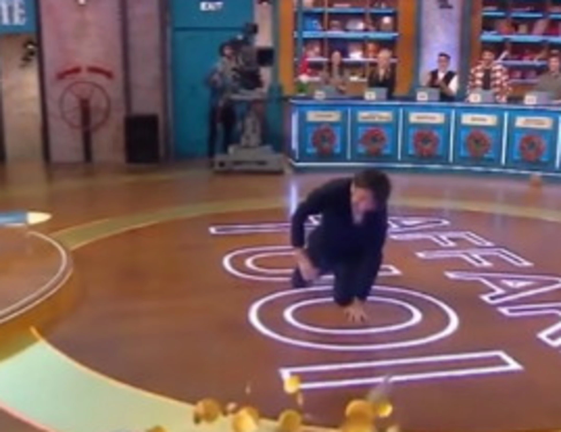 Affari tuoi, Herbert Ballerina umiliato pure da Gennarino: finisce male