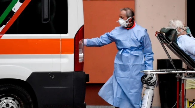 Coronavirus, fonti anonime dagli ospedali: "Situazione da guerra batteriologica, oltre ogni immaginazione"