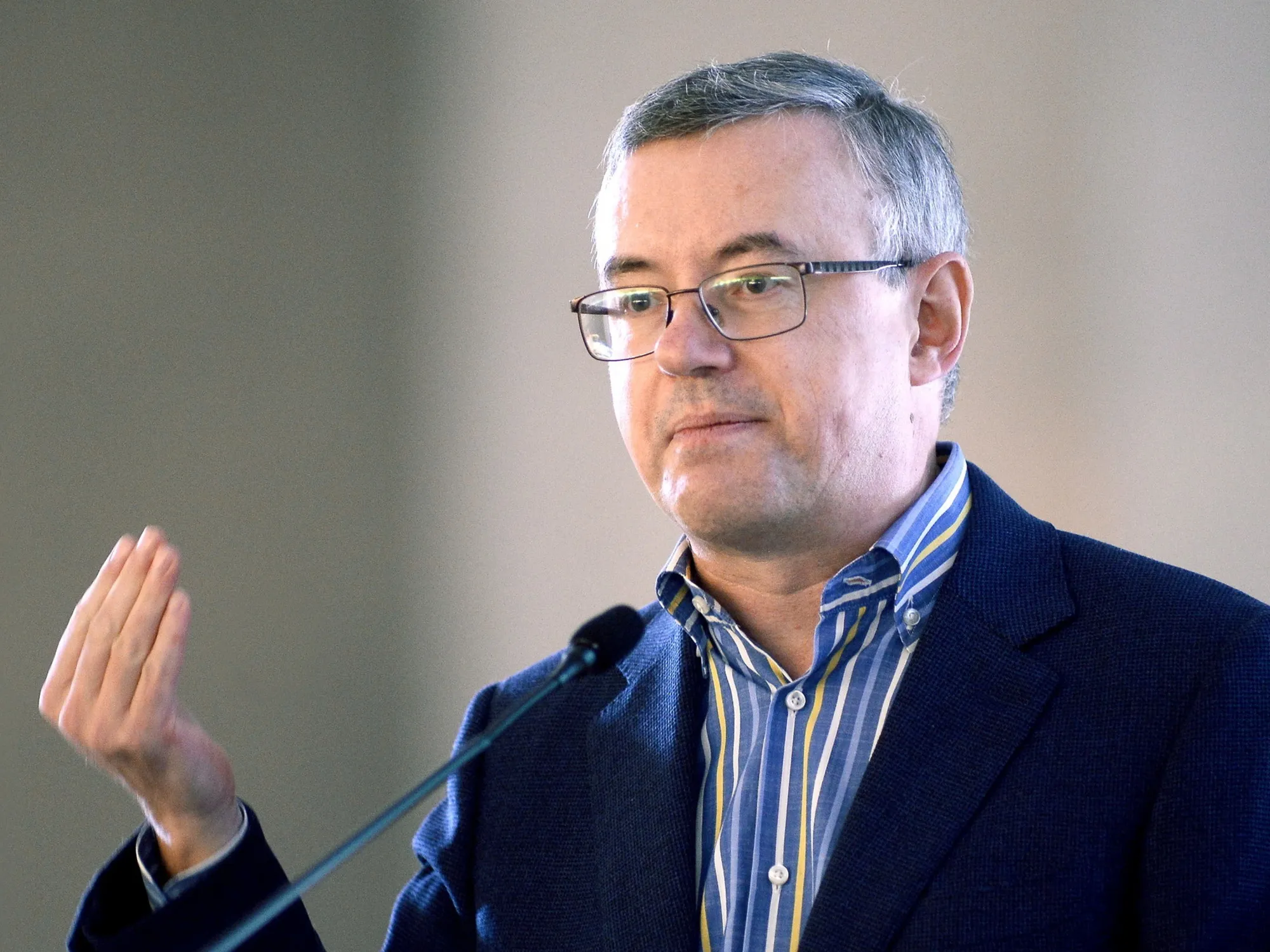 I salesiani negano la sala a Barbero