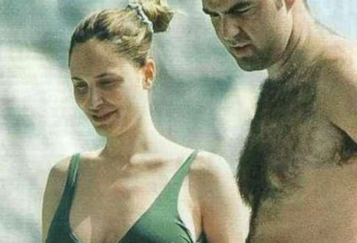 Noemi Letizia 5 anni dopo: da donna scandalo a mamma bis