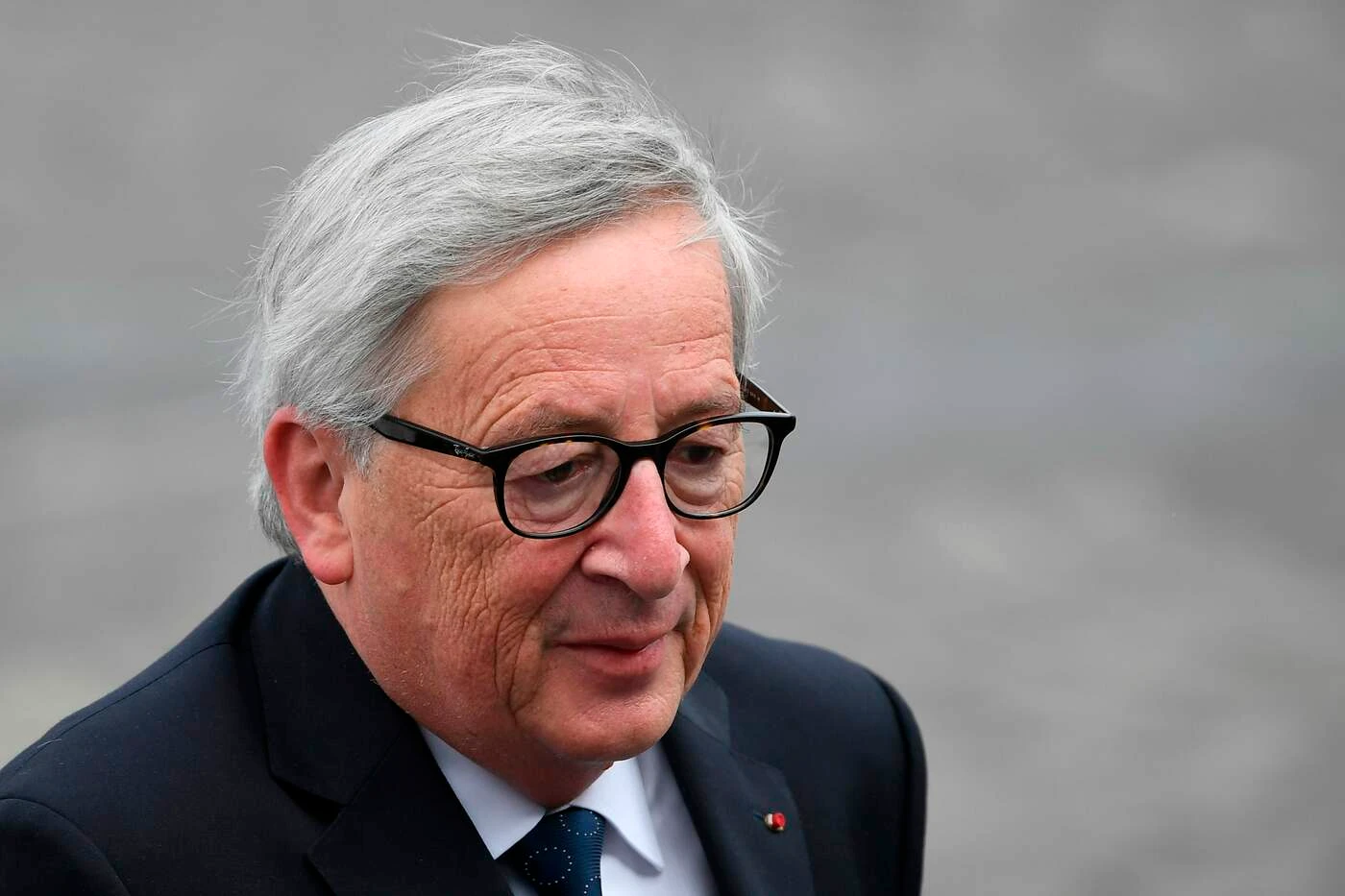 Jean Claude Juncker, vacanze drammatiche: gli asportano la cistifellea d'urgenza. Le voci sulla sua salute