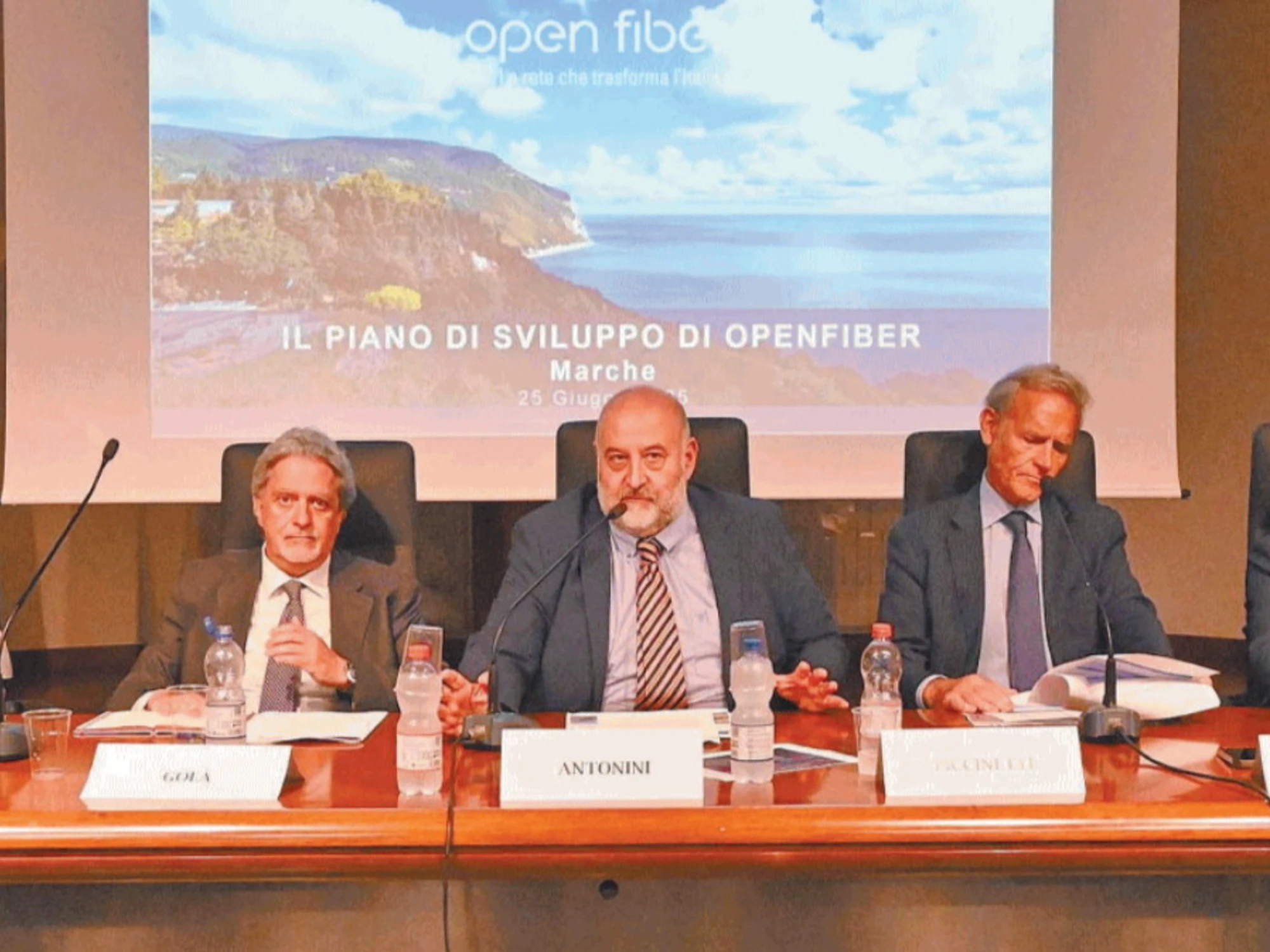 Open Fiber abbatte il divario digitale: Marche quarto target