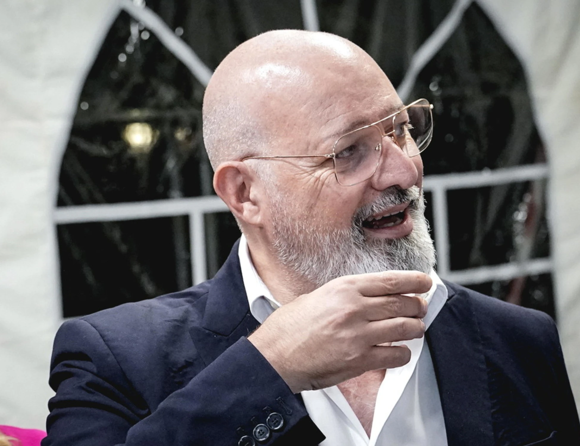 Nel Pd processano Bonaccini: "Appiattito su Elly"