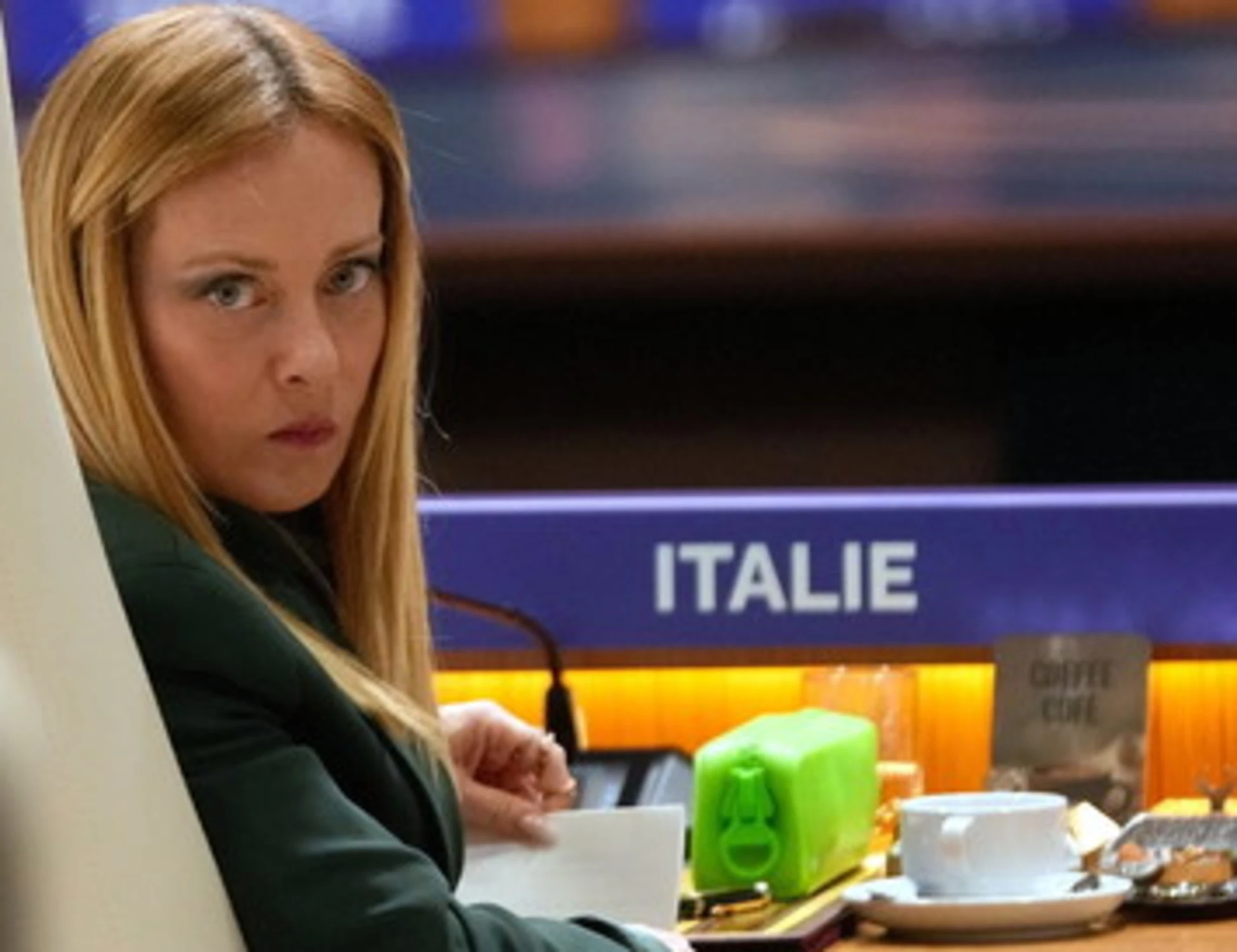 Meloni demolisce Schlein: "Parla di boomerang sui migranti? Prima di fare propaganda..."