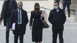 Maria Elena Boschi "bulldozer", il retroscena: costringe i ministri di Conte a dare ragione a lei