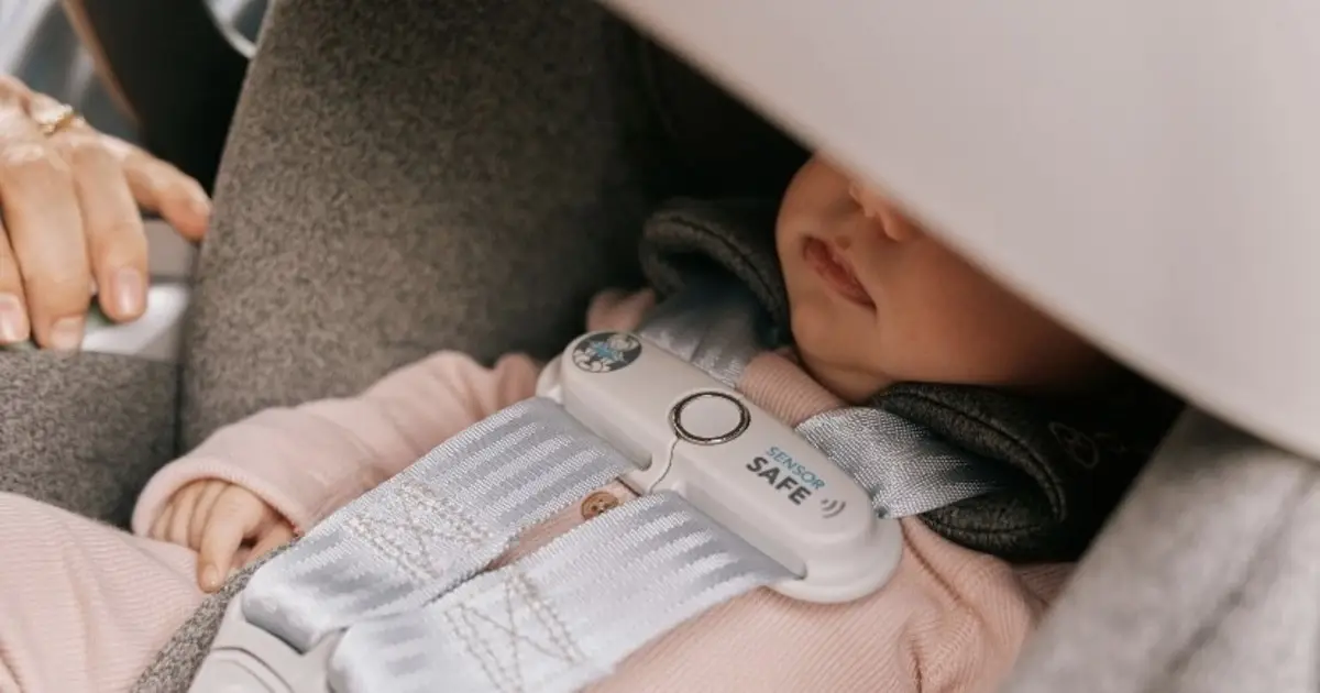 Viaggiare con un neonato (o due): la vera avventura inizia prima delle vacanze