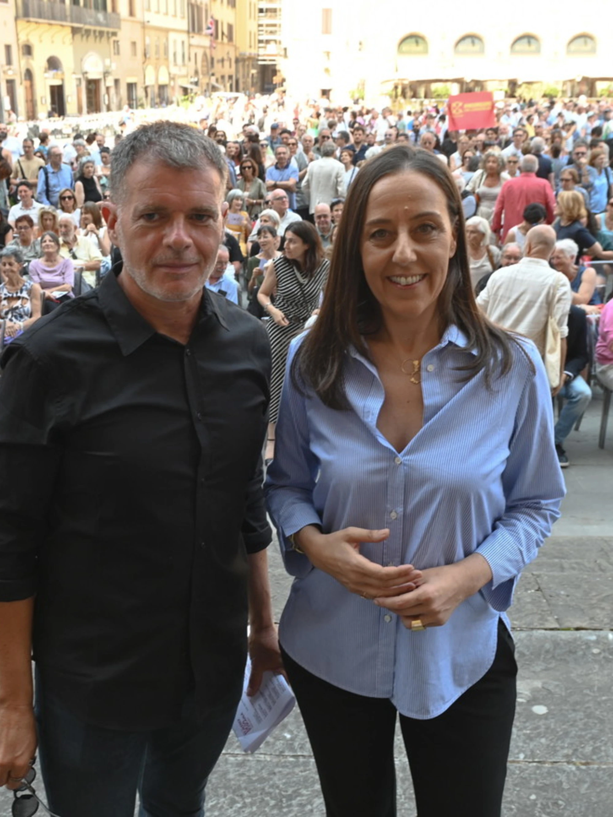 Pd, Sara Funaro ha la coda di paglia sulla droga: un caso in stazione