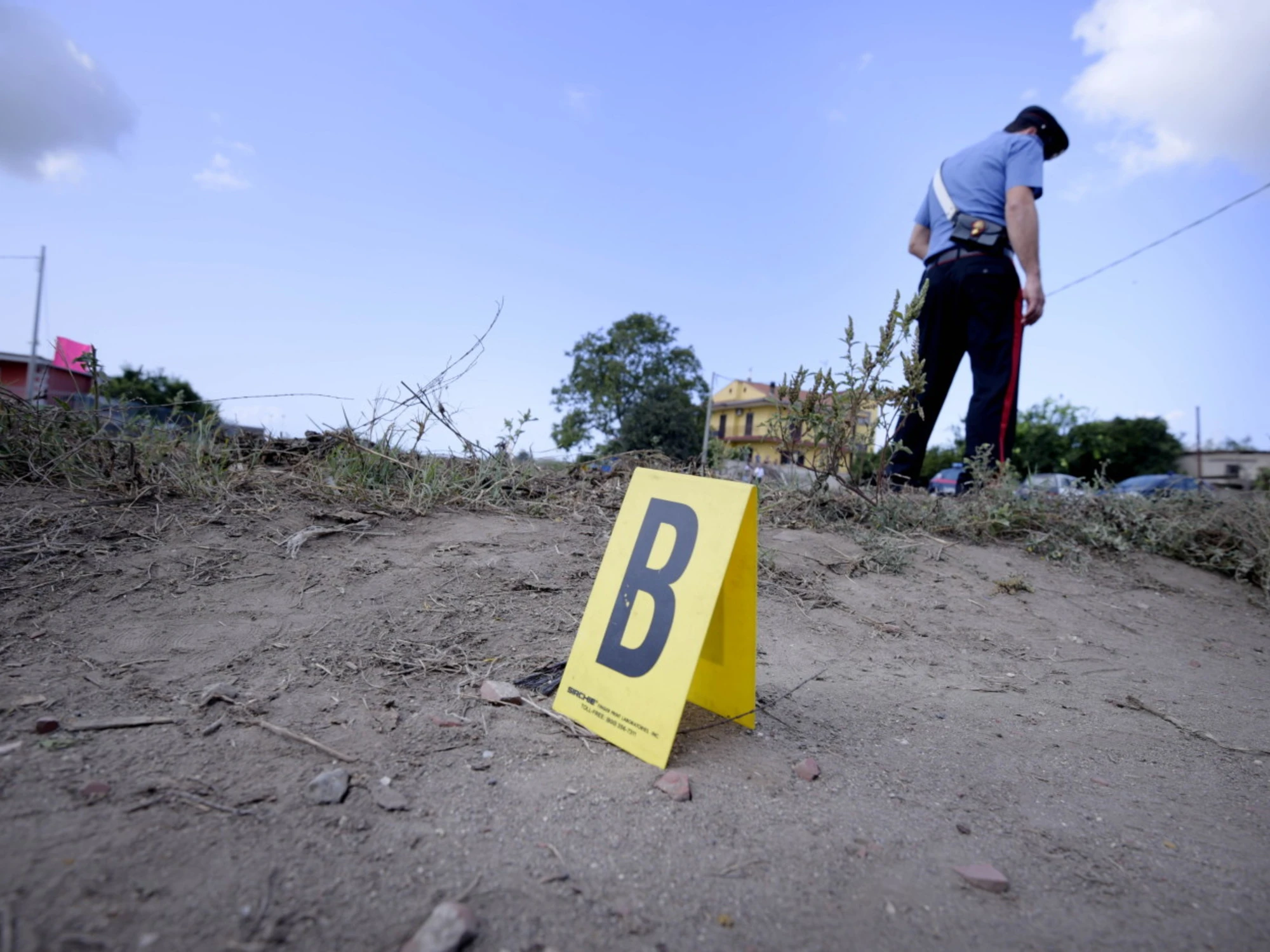 Carabiniere azzannato da un ladro ghanese: orrore a Giugliano