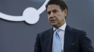 Conte, "non era un condono": disastro a Ischia, cosa non torna