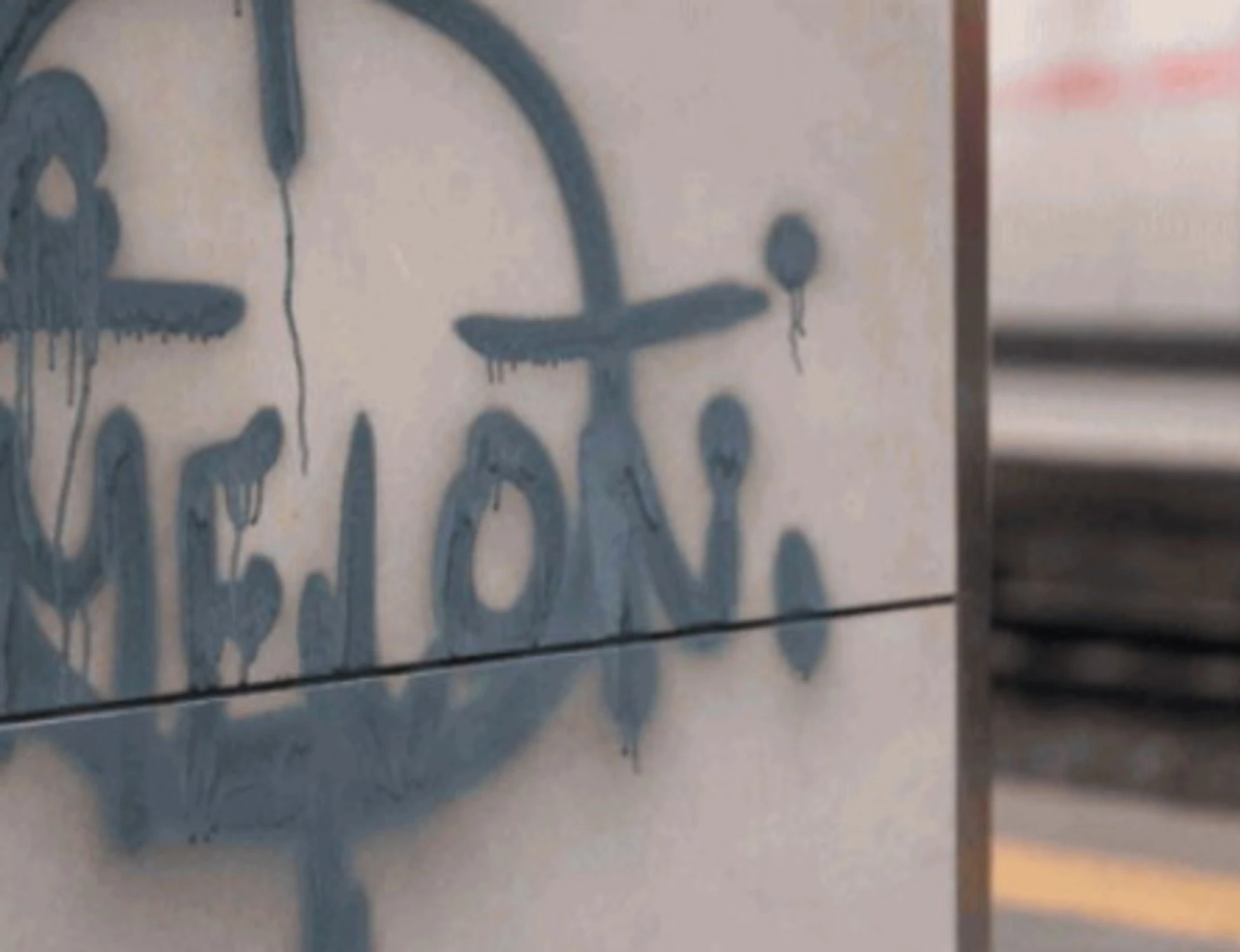 Pd, il "partito delle istituzioni" con chi minaccia e sfascia