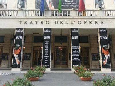 'Piove' ancora sul Teatro dell'Opera: dopo il bilancio, buchi anche sul tetto