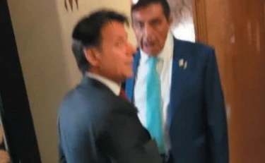 Giuseppe Conte, Paolo Zampolli lo inchioda: "Lui è amico di Trump"