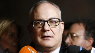 Coronavirus e Bce, Claudio Borghi su Roberto Gualtieri: "Ringrazia Lagarde per il calcio in faccia. Italia calpestata e derisa"