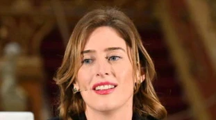 Maria Elena Boschi, una scollatura profondissima: visioni proibite in una foto da urlo
