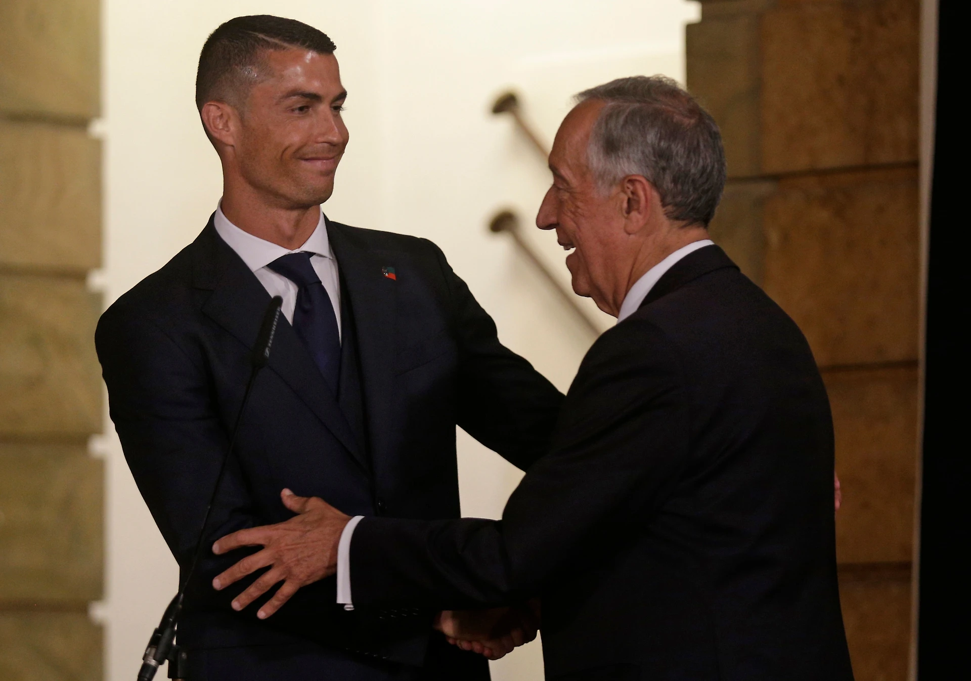 Cristiano Ronaldo, è rottura totale con il Real Madrid: per lui cifre folli, anche dall'Italia