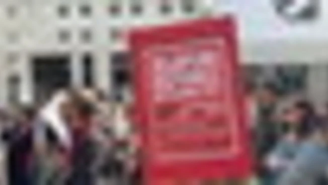 Sciopero giornalisti, il presidio a Milano: urgente rinnovo contratto