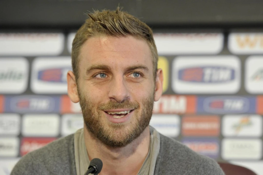 De Rossi, amore eterno alla Roma: "Hanno scritto di tutto, ma io non vado via"