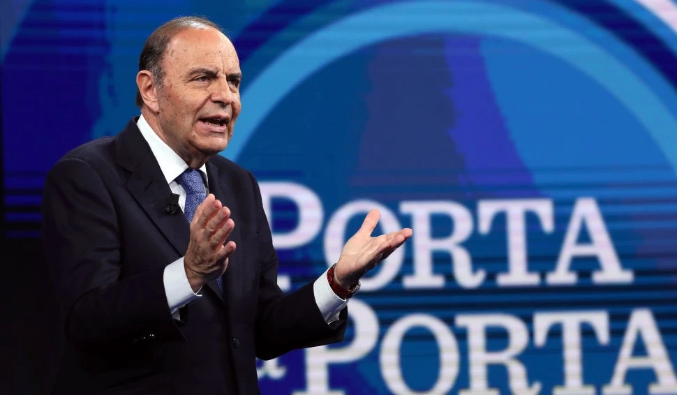 Bruno Vespa: "Caro Juncker, non ci sarà nessun salto nel buio"