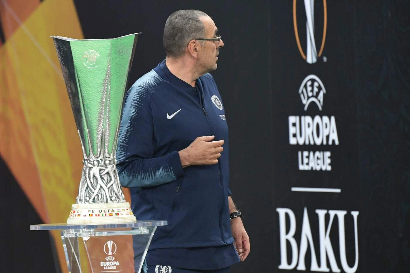 Juventus, Maurizio Sarri imborghesito: perché dovrebbe rimettersi subito la tuta