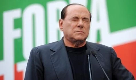 Decadenza del Cav: il "Lodo Violante" convince giornali e mezza sinistraE si apre una strada per Silvio