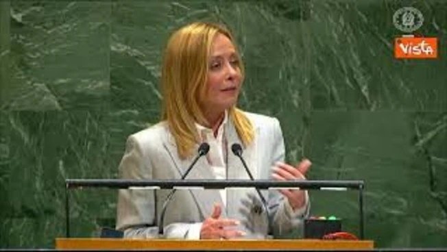 https://media.liberoquotidiano.it/iFzEkKdaqQLelwqBpMR_7SDqgUQ6npPPS-Ed0t-zzbo/width:800/quality:90/aW1hZ2VzLzIwMjUvMDkvMjUvMDIwMzQxMTg1LTNhNjQxZmU2LTJiYmMtNDYxZi1hZWM2LTJjY2UwZGQxZTBiYi5qcGc.webp