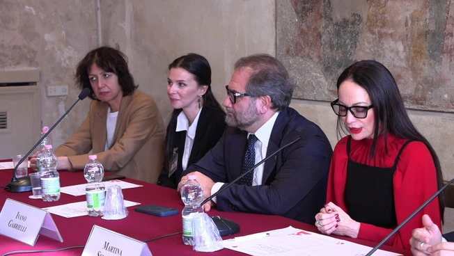 Polizia e Fastweb+Vodafone, un podcast contro la violenza di genere online