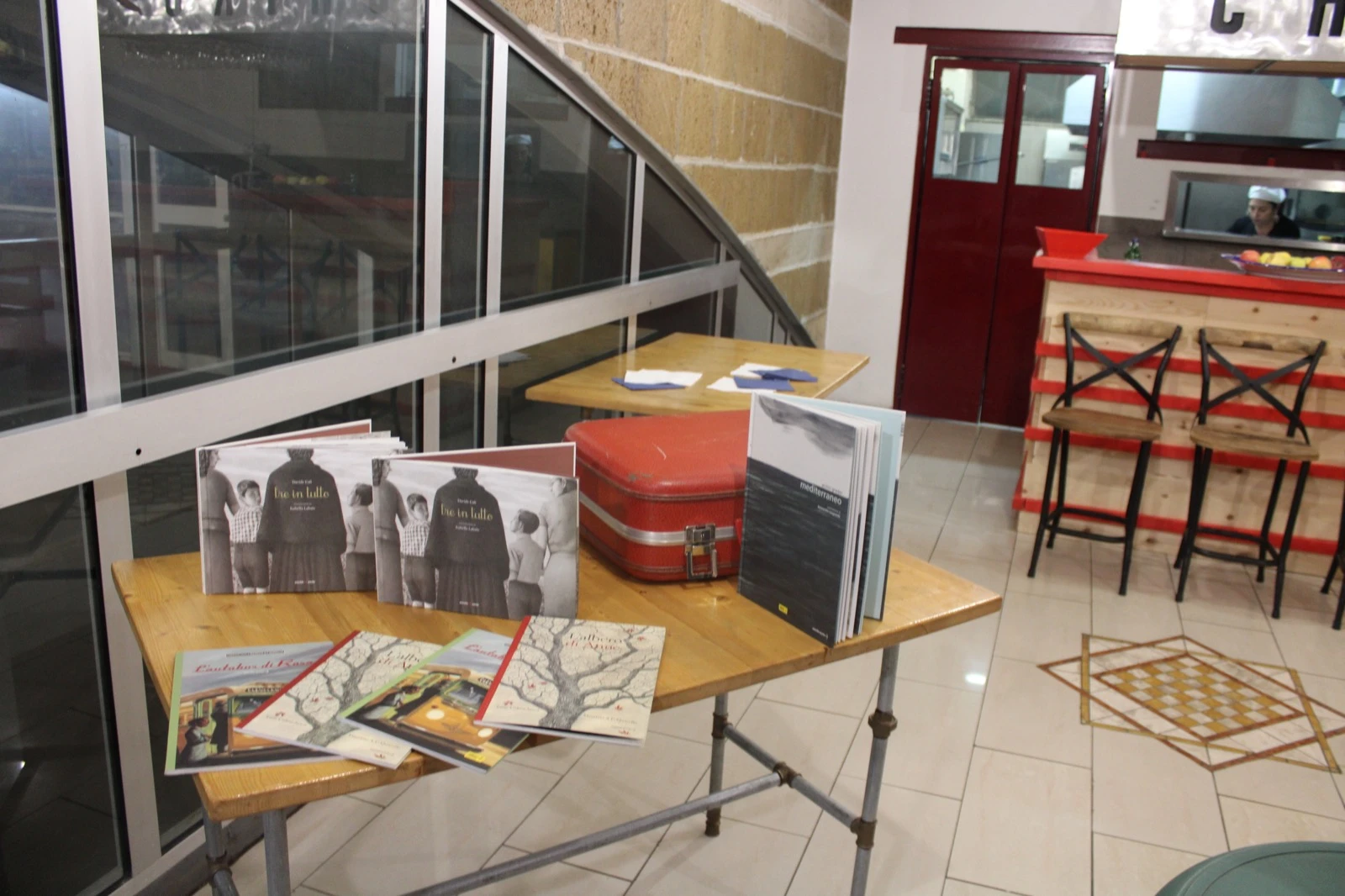 Giornata della memoria a Napoli, la comunità rom di Scampia