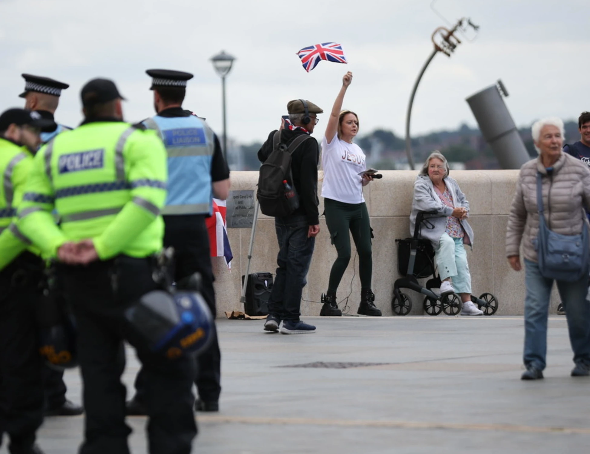 Immigrazione, qualcosa sta cambiando: la rivolta dilaga in tutta Europa