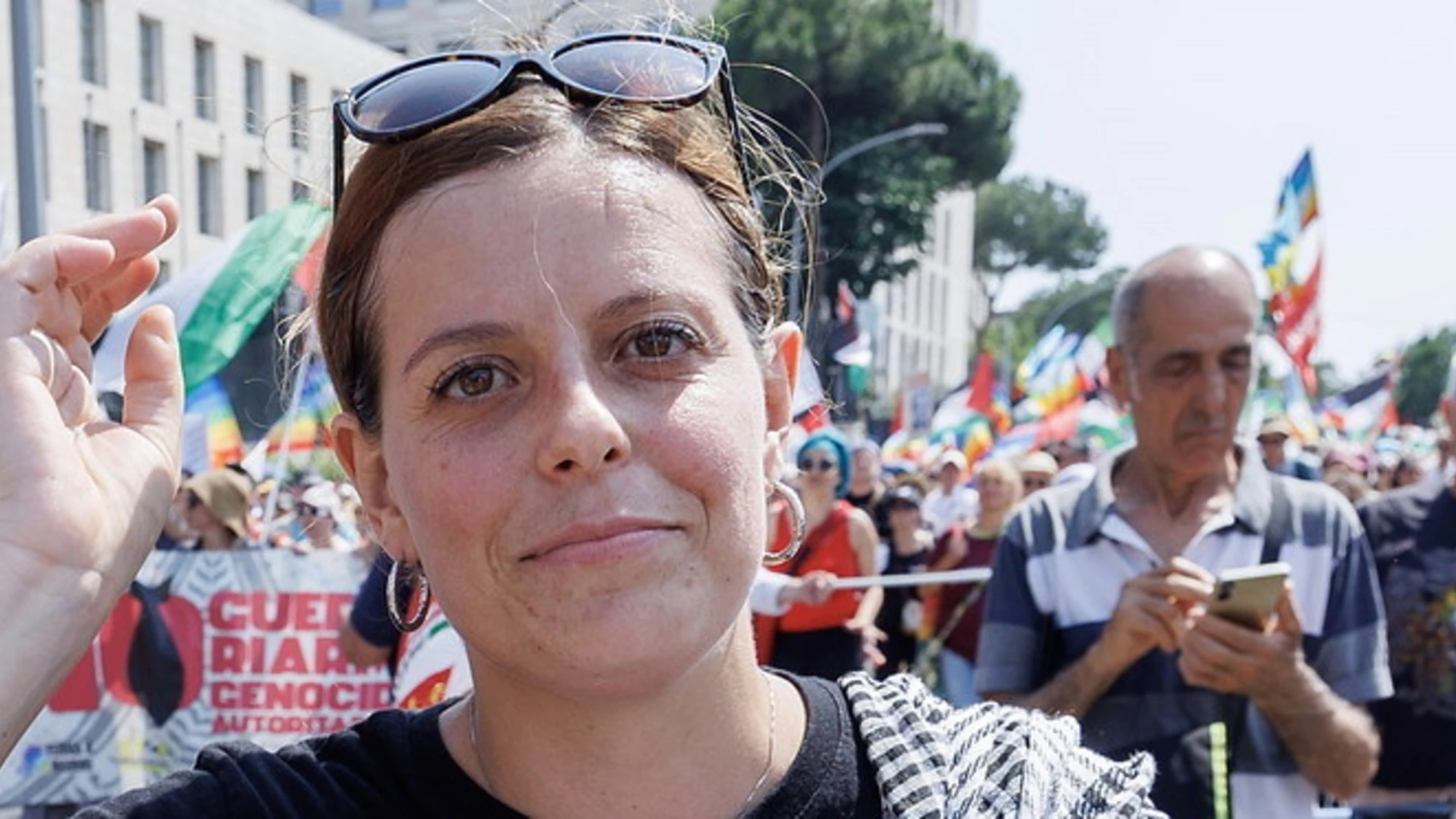 Il caso dell'assistente, Ilaria Salis si deve dimettere?