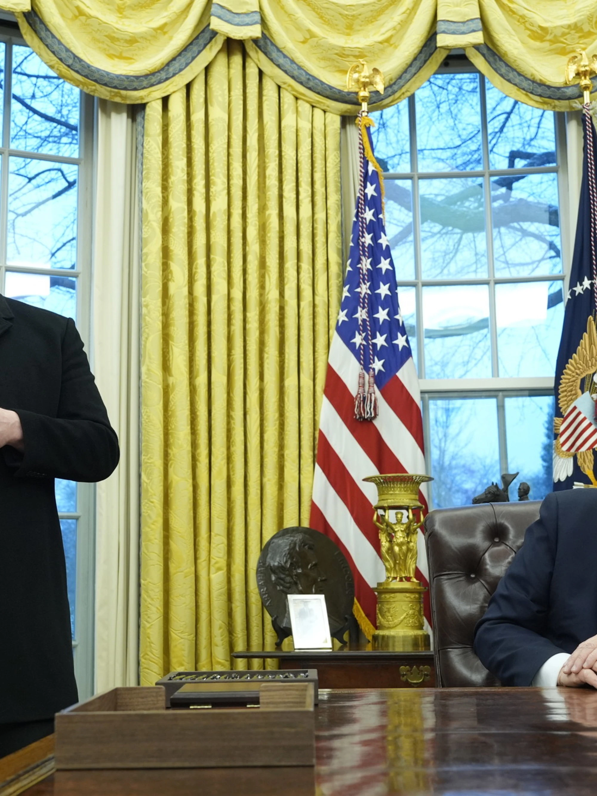 Donald Trump spiazza il mondo: "Cosa mi compro domani mattina per mostrare la mia fiducia in  Musk"