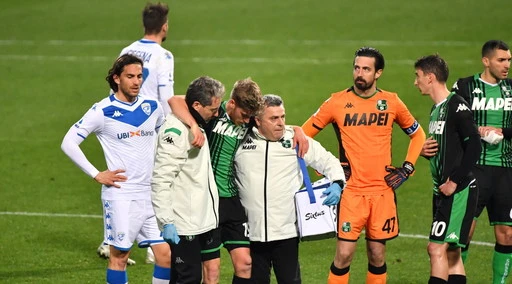 Serie A, quarantena, tamponi e positivi “lievi” dividono Federmedici e commissione Figc