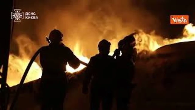 Guerra in Ucraina, violento attacco russo su Kiev e Kharkiv durante la notte