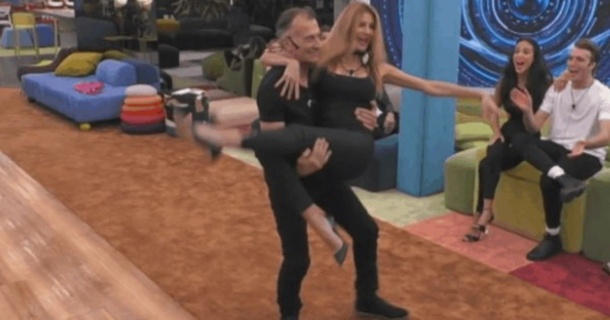 Grande Fratello Vip, Michele Cucuzza e la frase su Adriana Volpe: quelle voci ai piani alti di Mediaset
