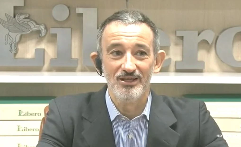 Pietro Senaldi a L'aria che tira: "Luigi Di Maio? Ieri inseguiva Matteo Salvini, oggi Renzi"