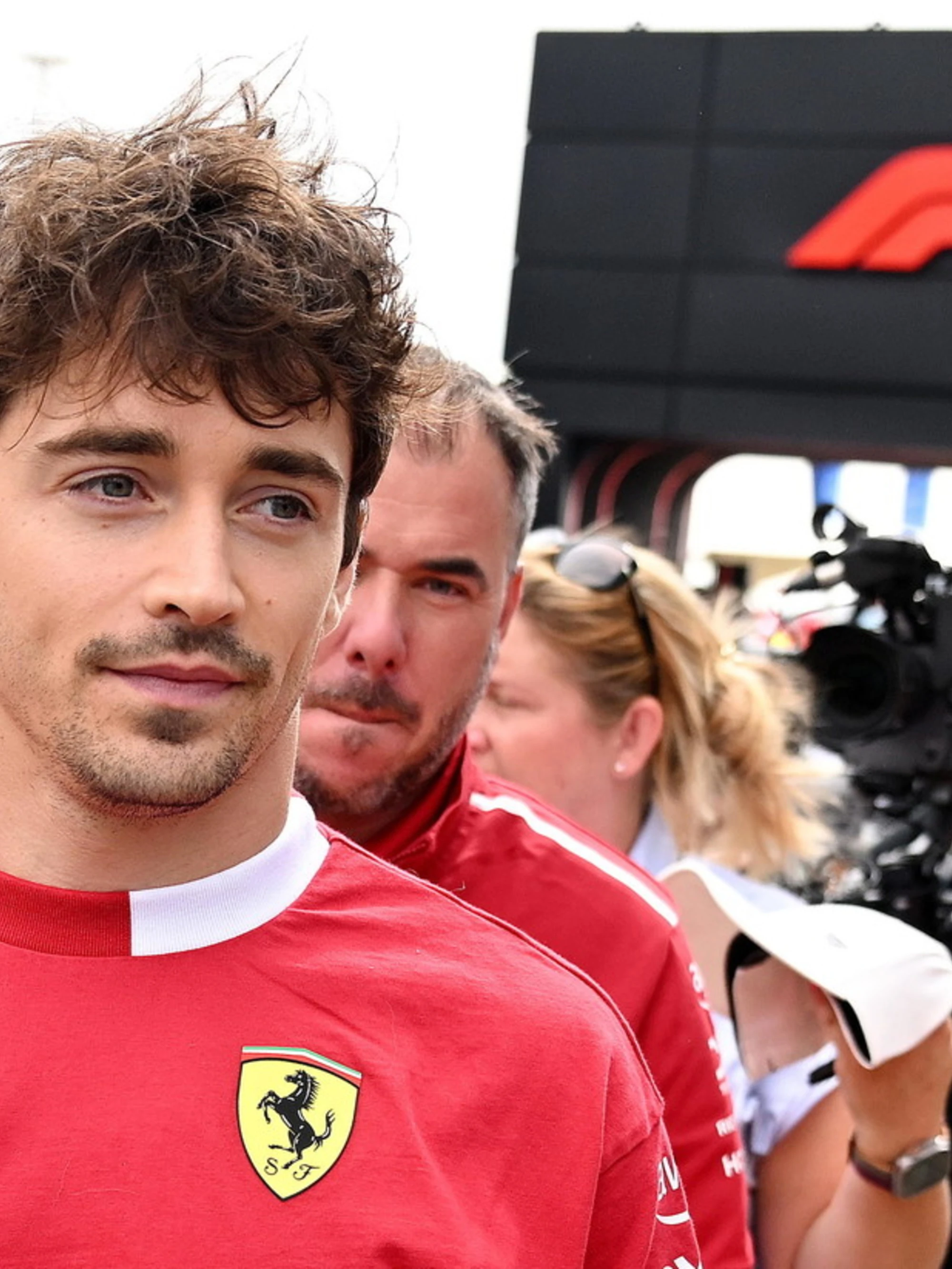 Gp Silverstone, disastro Ferrari. Leclerc sbotta: "Faccio schifo"