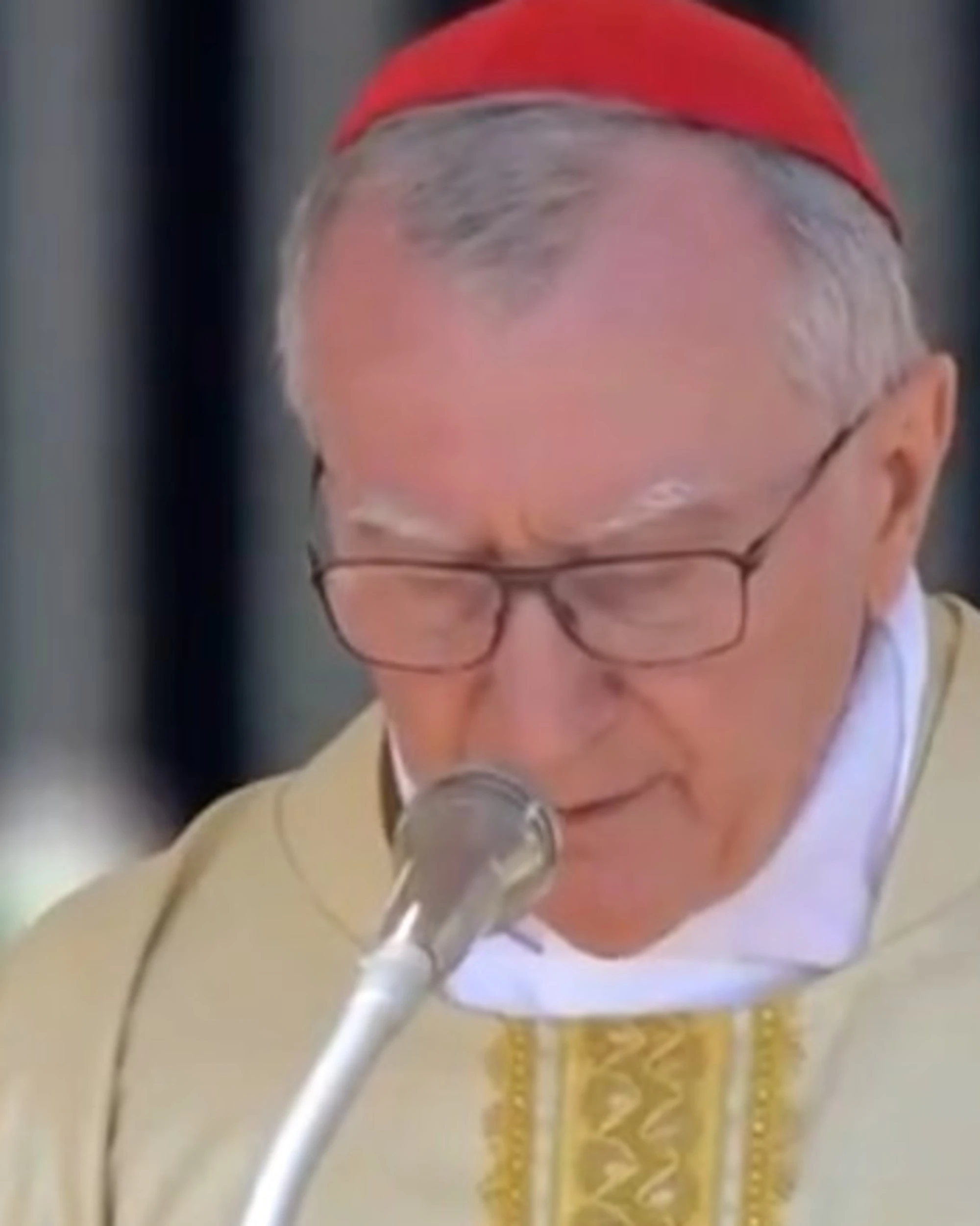 Parolin, prima omelia dopo i funerali: un messaggio per il Conclave