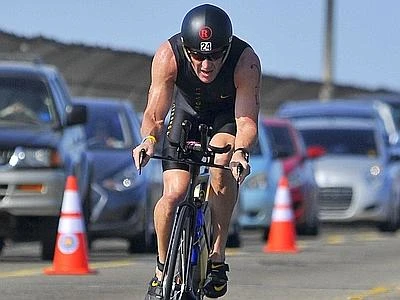 Armstrong: ''Squalifica a vita è condanna a morte''. E Hollywood pensa a un film