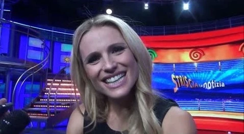 Striscia la notizia, diktat di Antonio Ricci su Michelle Hunziker: "Non può accadere contemporaneamente"