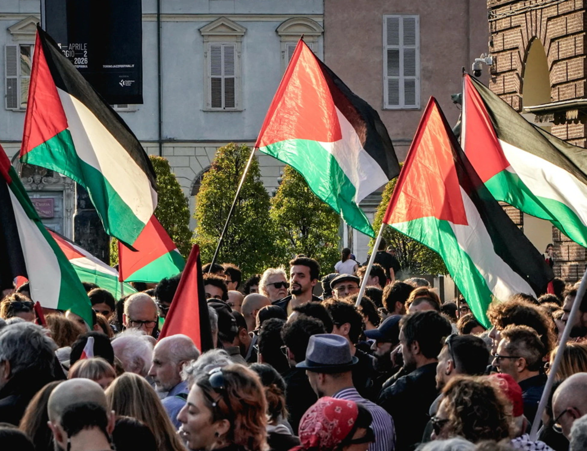 Pd in cortocircuito: ecologia o lotta a Israele?