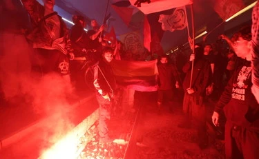 https://media.liberoquotidiano.it/iVovN0cfI0ve6reswPhRKi2eUmGkGpIVxWEOVxV7Yus/width:800/quality:90/aW1hZ2VzLzIwMjUvMTAvMDEvMjAzODI0NjQ2LThiNmQ1ZmMyLWNiZmEtNDZjMy1hZGNhLWQ0ZDE0NzRmNWZmZS5qcGc.webp