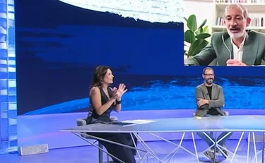 In Onda, Pietro Senaldi smonta Marianna Aprile: "Non credo proprio"