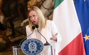 Meloni, lezione alla sinistra su Sala: "Non cambio posizione in base al colore politico"