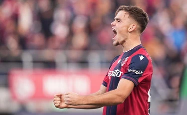 Napoli, brutta sconfitto contro il Bologna: 2 a 2 tra Genoa e Fiorentina