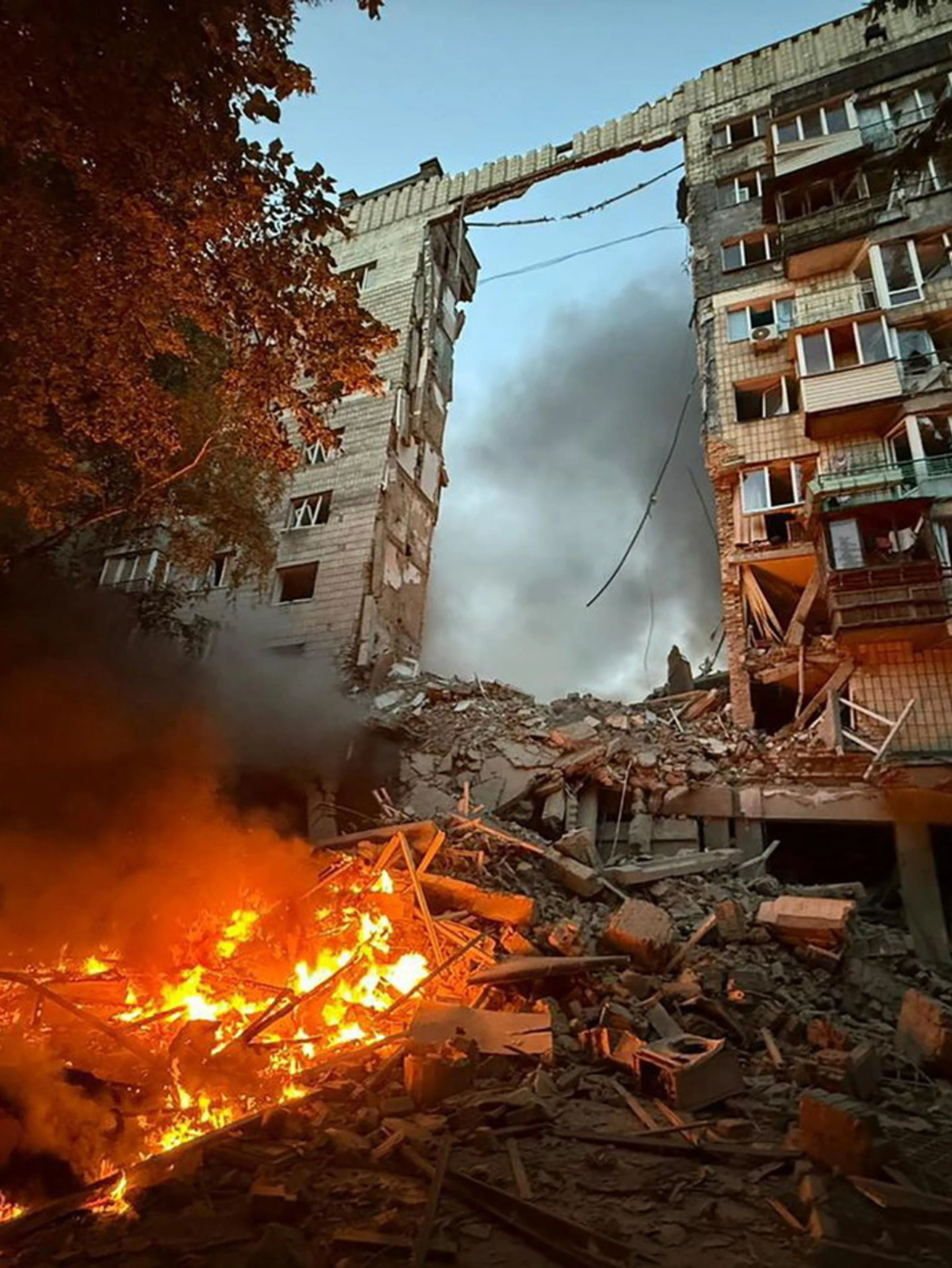 Vladimir Putin sventra Kiev: bombe sui civili, la strage più orribile