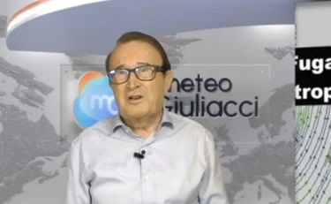 https://media.liberoquotidiano.it/ifMGcj79lvLkL4TyneoQ4X7eBNHgx6TluNf8UiE1dPw/width:800/quality:90/aW1hZ2VzLzIwMjUvMTAvMDkvMTEzODI5NTQyLWUwYTdjMzhjLTZjODgtNDU1NS1iOGJjLWNlYTlmNTNlMjIxNy5qcGc.webp